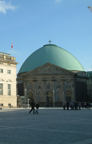St. Hedwigs-Kathedrale, Bebelplatz, Berlin